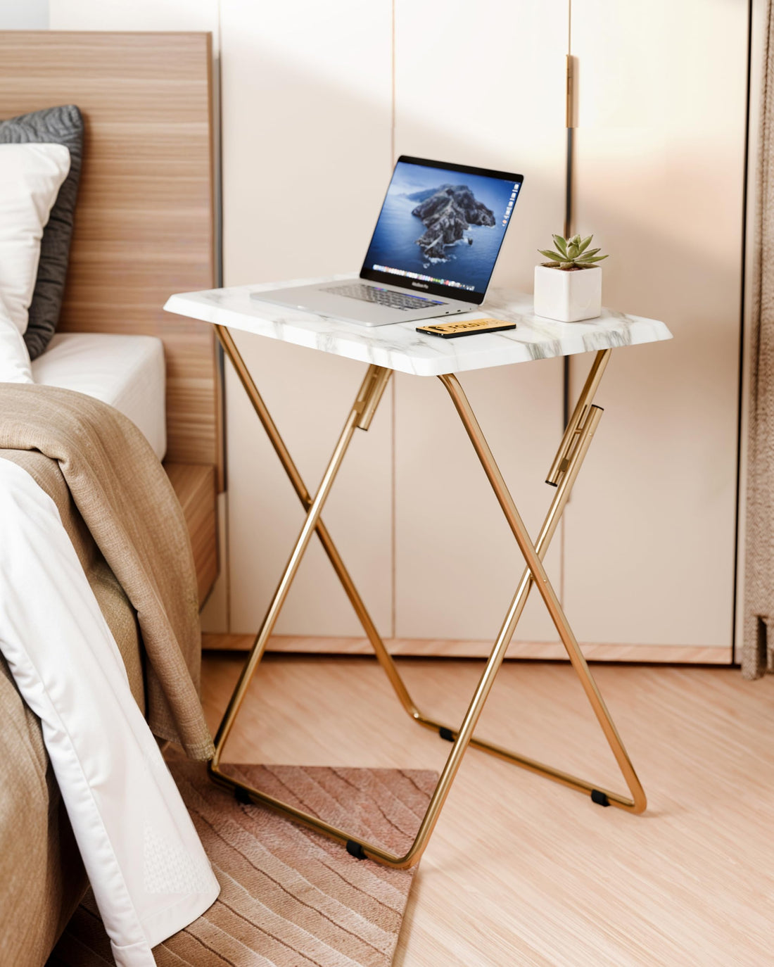 FoldWise marble-effect folding side table – golden(white)